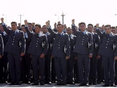 Ελλάς το μεγαλείο σου! Η απίστευτη, γραφ...