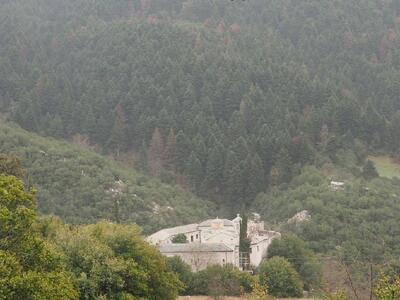 Αγράμπελα Καλαβρύτων: Συναπάντημα των Απ...