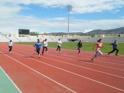 Δείτε στιγμιότυπα από το σχολικό πρωτάθλημα στίβου