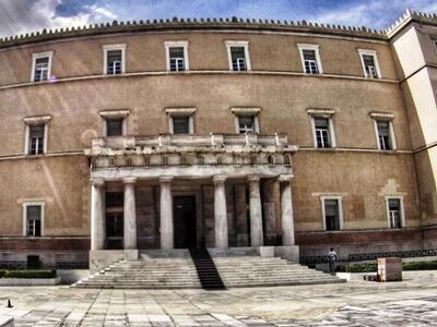 Κυβέρνηση: Ελληνική ιθαγένεια αποκτούν τ...