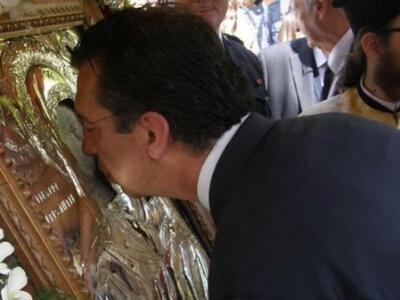 Δ. Τριανταφυλλόπουλος: Η εκκλησία "...