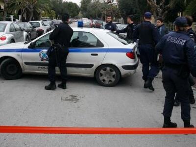 Φωκίδα: Εγκλωβισμένοι οι 5 Αλβανοί δραπέ...