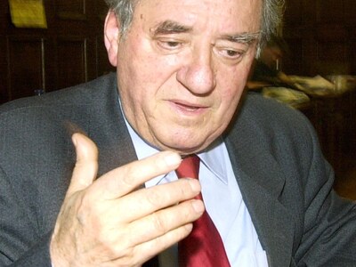 Πέθανε ο πρώην αντιπρόεδρος της Βουλής Π...