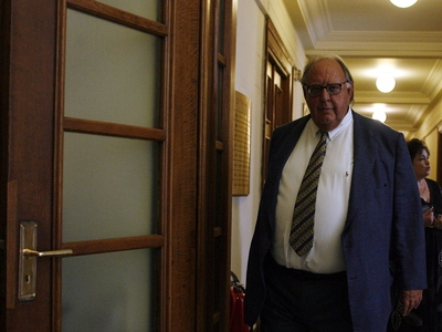 Ταράζει πάλι τα νερά ο Παγκαλος