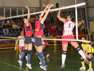 Βόλεϊ Γυναικών: Νίκη με ανατροπή για τις...