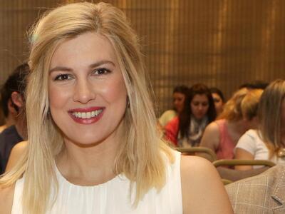 Ράνια Θρασκιά: Με στίχους του Πατρινού Δ...