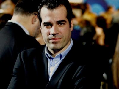 Μάχη για τη ζωή του δίνει ο Θανάσης Πλεύ...