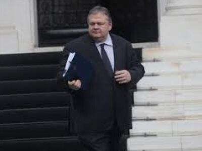 Παρέμβαση της κυβέρνησης στα εσωτερικά τ...