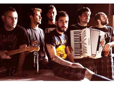 Απόψε στο Bolivar beach bar, στον Άλιμο ...