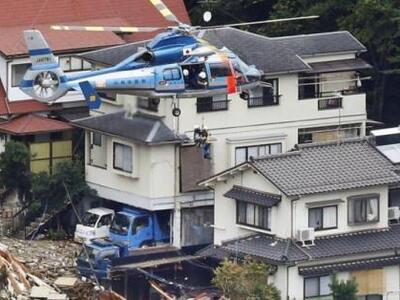 27 νεκροί και 10 αγνοούμενοι στη Χιροσίμα