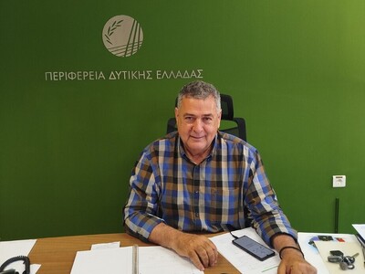 Ο Αντιπεριφερειάρχης αθλητισμού Τάκης Αν...