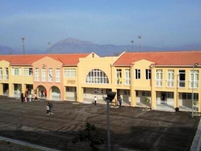 Πειραματικό Πανεπιστημίου Πατρών: Επετει...