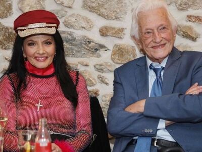 Δύσκολες ώρες για τη Ζωζώ Σαπουντζάκη: Π...