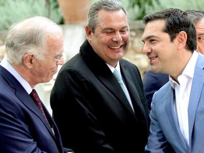 Το Twitter… προσεύχεται για να παραμείνε...