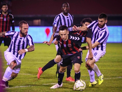 Κατέβασε... διακόπτες και έχασε το ντέρμ...