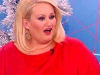 Ποιος εισέβαλε στην εκπομπή της Άσης Μπή...