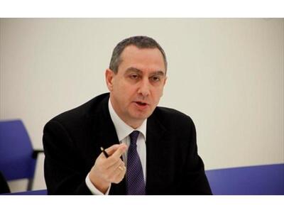 Βολές Μιχελάκη κατά Π. Οικονόμου