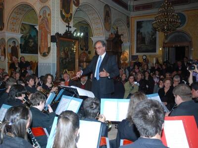 Πολύς κόσμος στην προ-Πασχαλινή συναυλία...