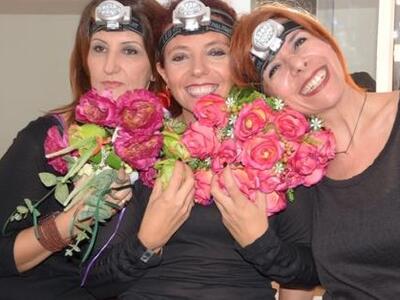 Κατάμεστο το Επίκεντρο την πρώτη μέρα πα...