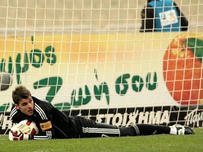 "Χτυπάει" Καρνέζη η Παναχαϊκή