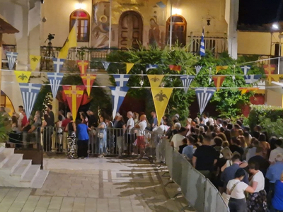 Πάτρα: Πλήθος πιστών στην Ιερά Μονή Γηροκομείου