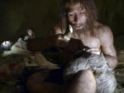 Η γλώσσα επινοήθηκε για να διευκολυνθεί ...