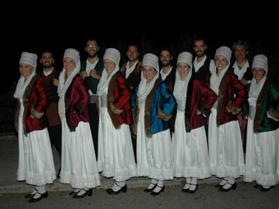 "Τρύγος έμμετρος"-Θεματική παρ...