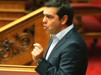 LIVE η ομιλία του Πρωθυπουργού για τη με...