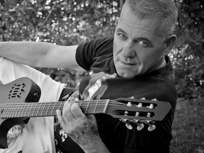 Ο Γιώργος Παράμερος έρχεται στο "Τρ...