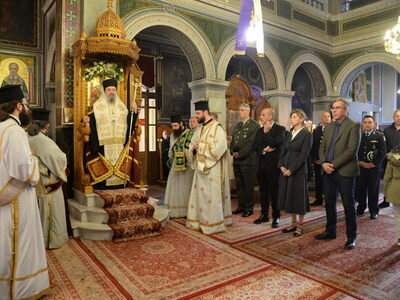 Η Πάτρα τίμησε τον εθνομάρτυρα παπα - Γι...