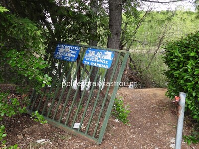 Ωραιοκάστρο: Σιδερένια πόρτα καταπλάκωσε...