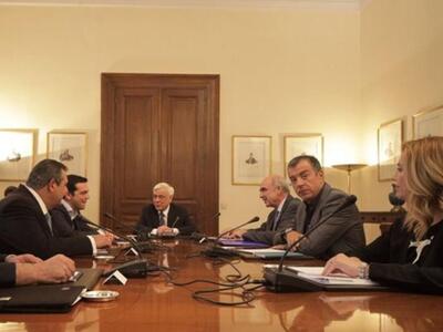 Άτυπο συμβούλιο πολιτικών αρχηγών αύριο ...