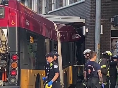 ΗΠΑ: Τροχαίο με λεωφορείο στο Σιάτλ - Μι...