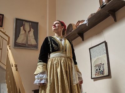 Φορεσιά τύπου Αμαλίας