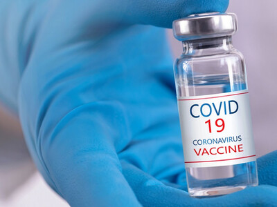 Το εμβόλιο κι εμείς... 