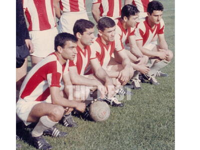 Σε φιλικό με τον Παναιγιάλειο το 1965: Β...