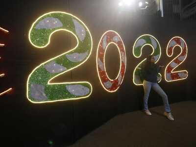  «Σιωπηλή» υποδοχή του 2022 σε δεκάδες χ...