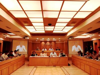 Δήμαρχοι: Η μείωση δαπανών στους Δήμους,...