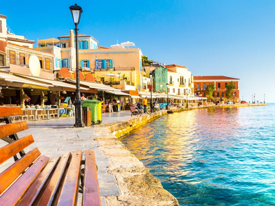 Κορωνοϊός: Τα 5 νησιά που «βράζουν» από κρούσματα