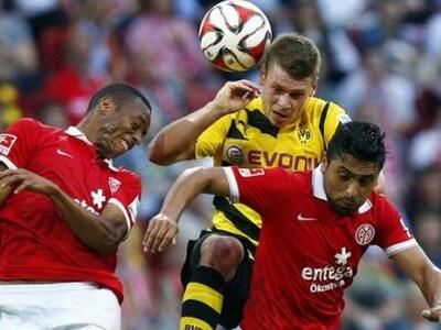 Γερμανία: Ήττα σοκ της Ντόρτμουντ με 2-0...