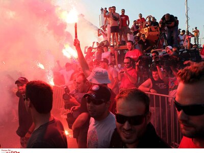 Καρέ - Καρέ το πανδαιμόνιο από την υποδοχή Ριέρα 