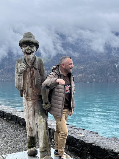 Μανιώδης ταξιδευτής