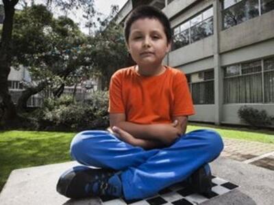 Φοιτητής ετών... 9 σπουδάζει Βιοχημεία σ...