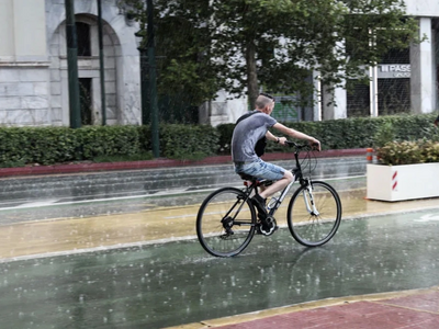Καιρός: Ενισχύονται τα μελτέμια, έρχεται...