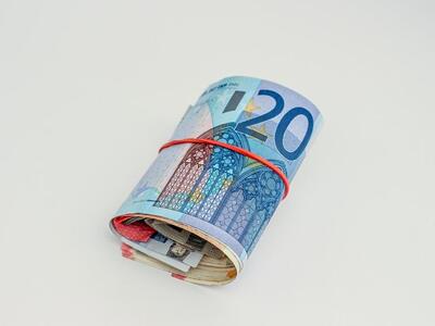 Εισφορο-χαράτσι αλληλεγγύης σε 22 εισοδή...