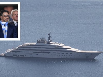 Διακοπές στον κόλπο του Ναυαρίνου για το...