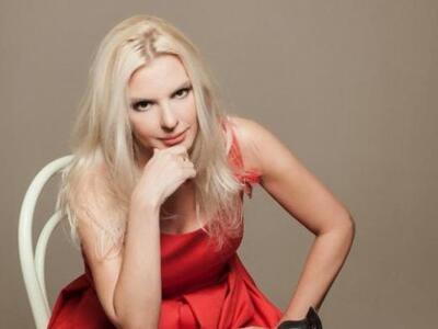 Αννίτα Πάνια- 44