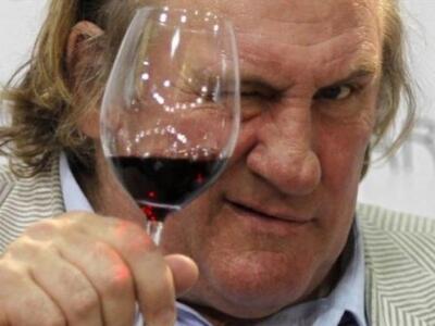 Ο Ντεπαρντιέ σε ρόλο... Στρος Καν! 