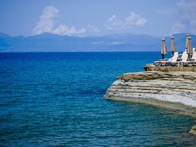 Καιρός: Κορυφώνεται η ζέστη, έρχεται διή...