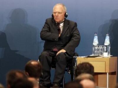 Αποθέωση από Σόιμπλε: Η Ελλάδα ξεπέρασε κάθε στόχο